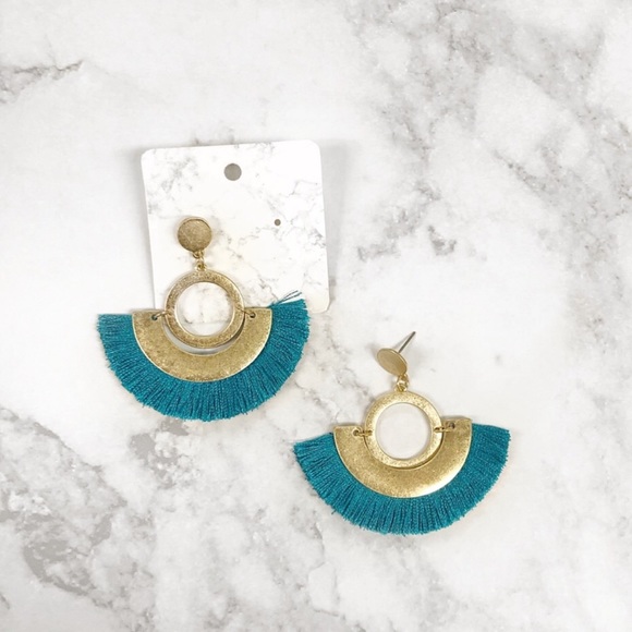 haveit.wearit.loveit Jewelry - Teal handmade fringe earrings